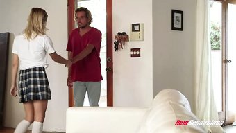 Genç (18+)...