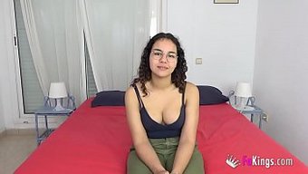 18 Yaşında...