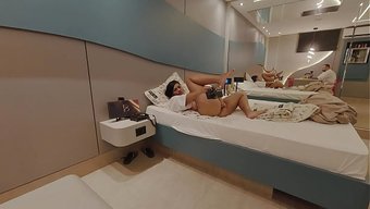 Adam Kız A...
