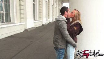 Genç (18+)...