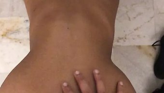Genç (18+)...