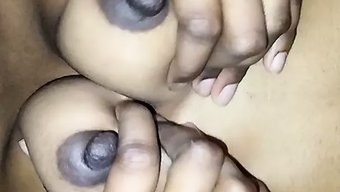 Bir Hindi ...