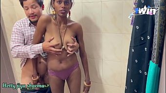 Desi Ev Ka...